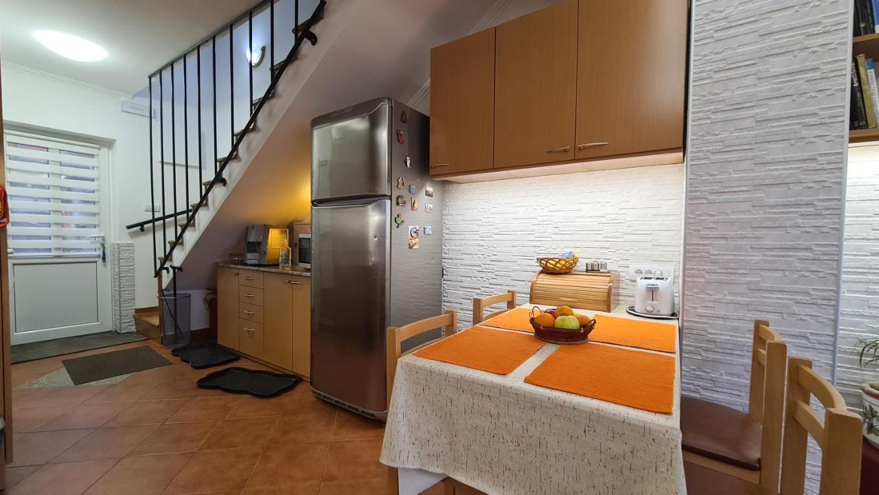 Apartment Akacija Gardens Belgrad Exterior foto